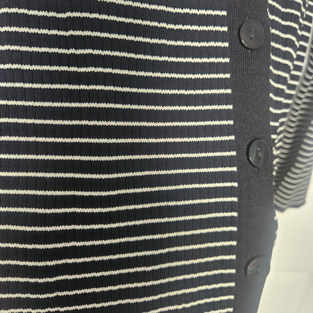 a new day Black and White Long Sleeve Dress Xs But Are Strech - Picture 7 of 7